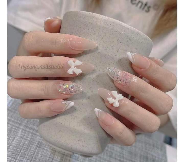 Mẫu NailBox tone thạch dinh no
