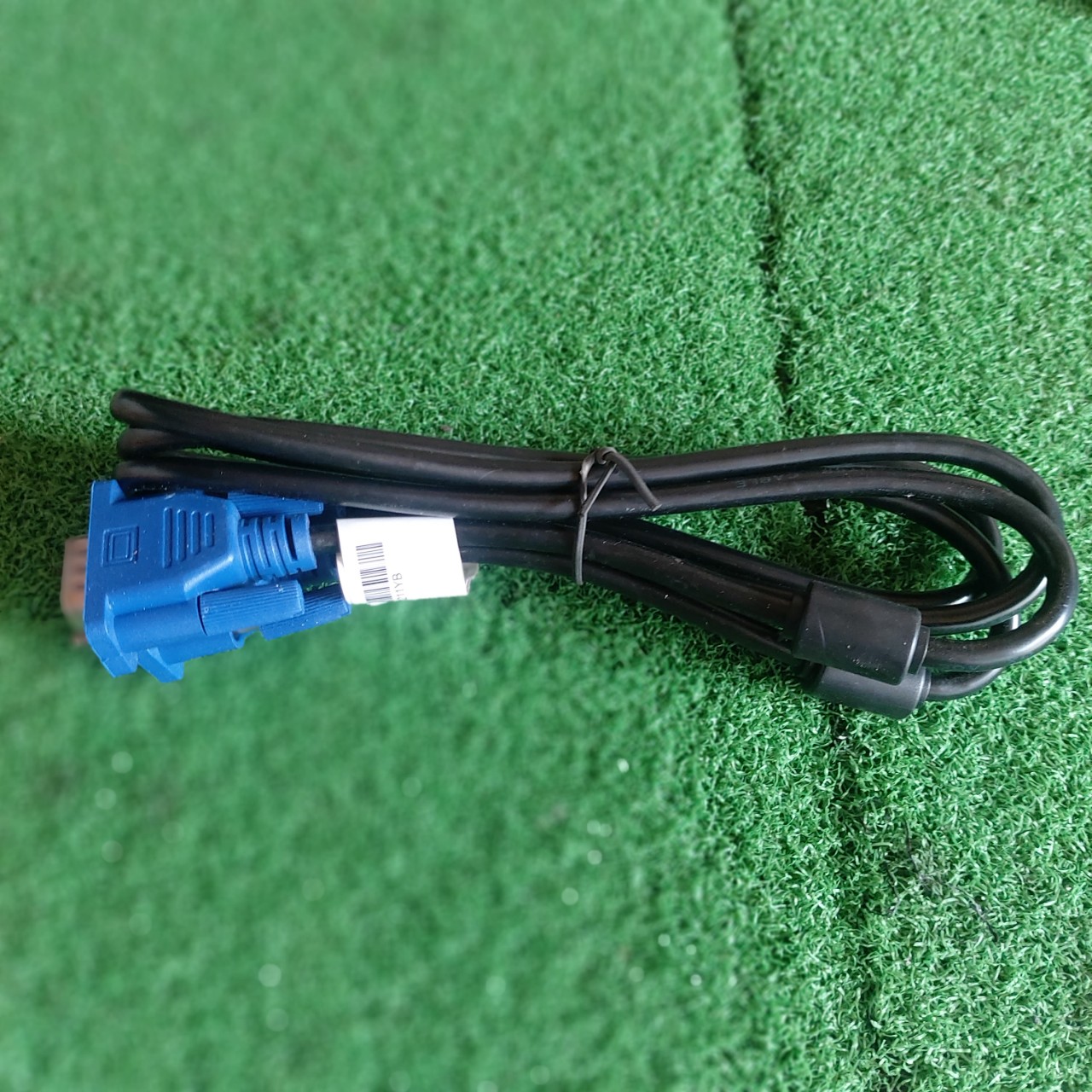 Cáp vga kết nối máy tính với màn hình