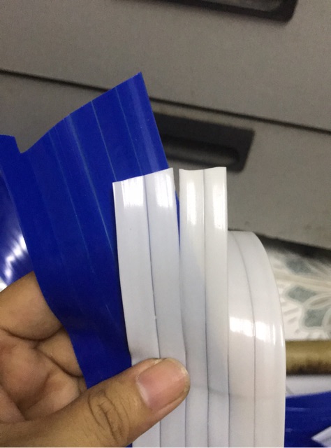 Mành Rèm Nhựa Đóng Sát( Mau)