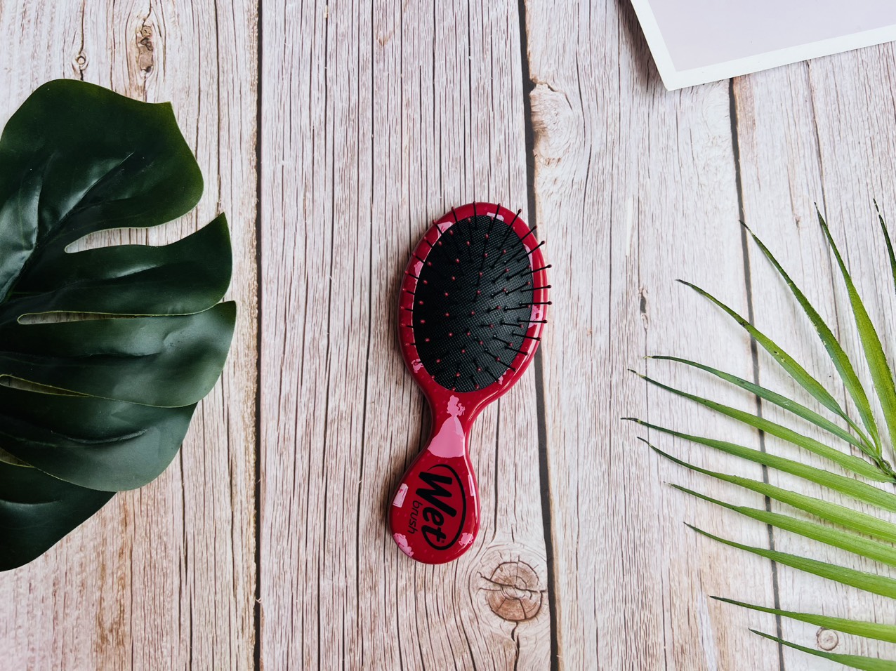 Lược gỡ rối wet brush phiên bản bella beauty and the beast chính hãng mỹ
