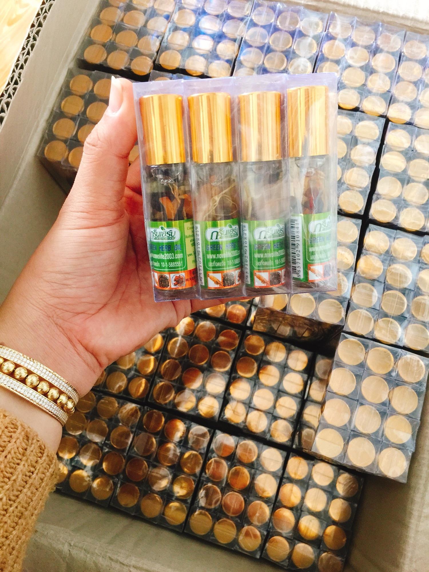 DẦU LĂN NHÂN SÂM THÁI LAN 8ML