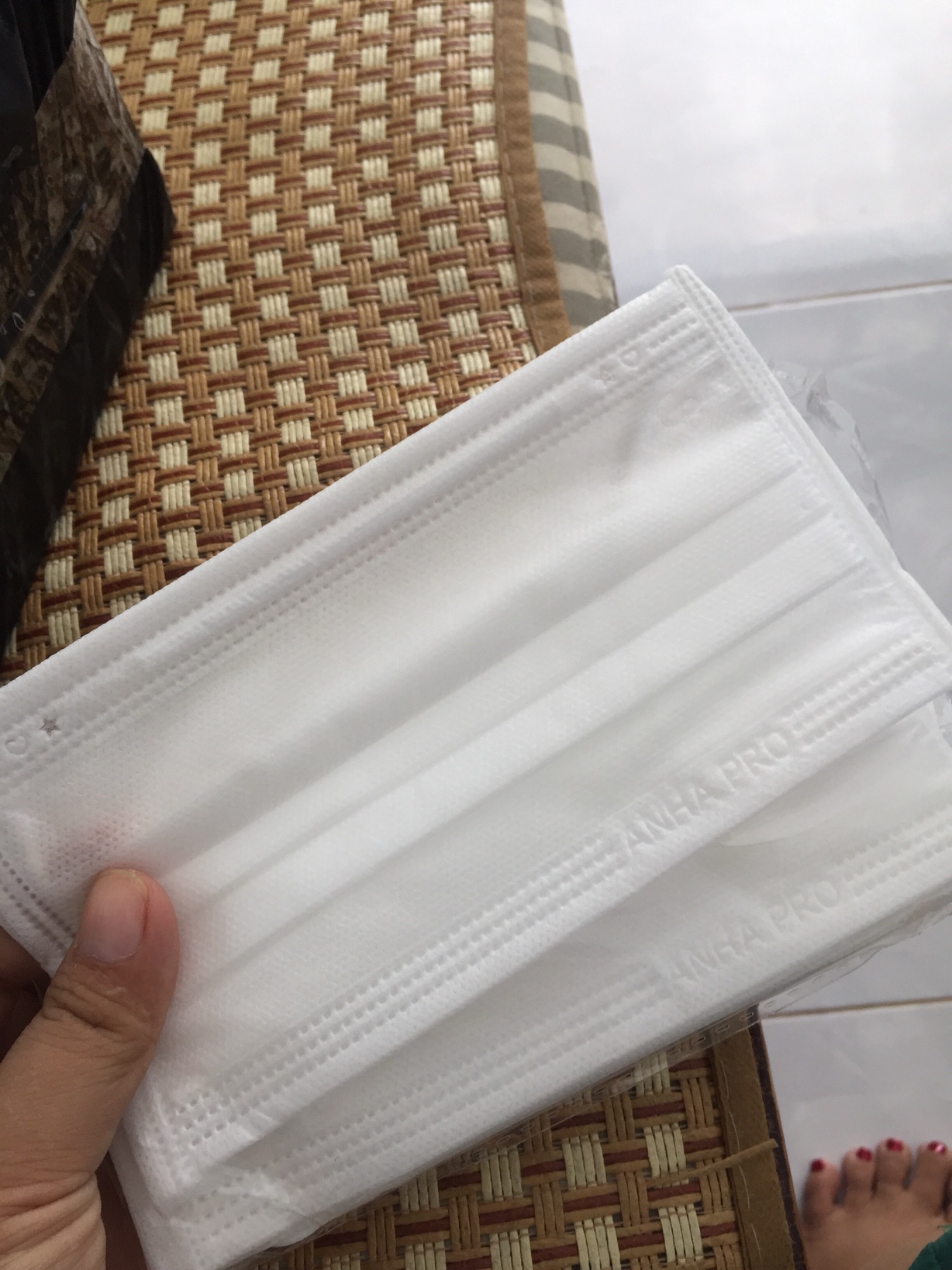 mặt nạ y tế 4 lớp hộp 50 chiếc