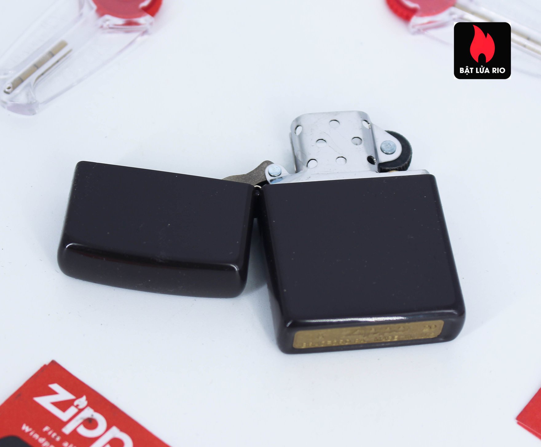 Bật lửa Zippo 49180  Zippo Brown