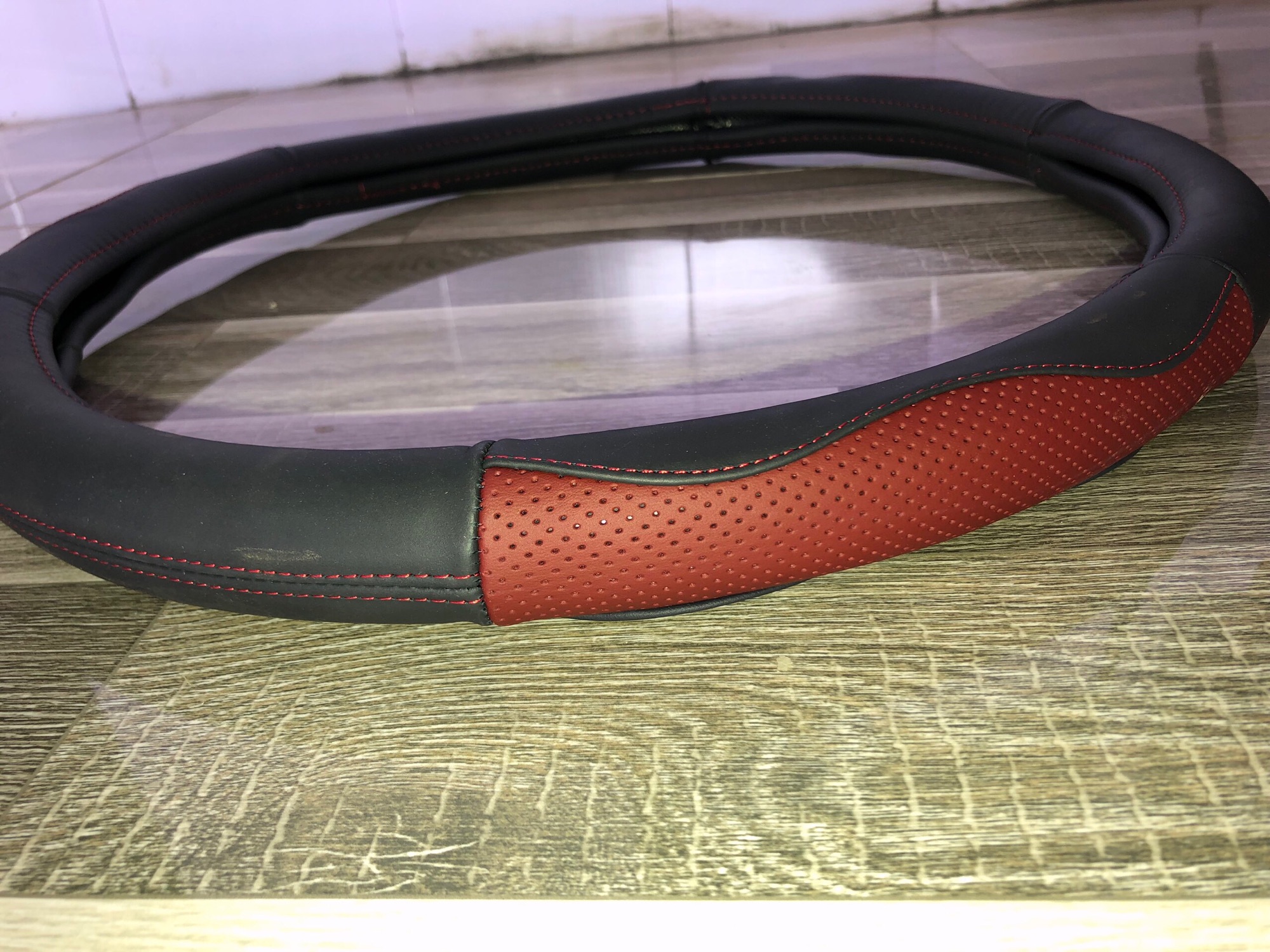 Bọc vô lăng xe tải xịn cỡ 45cm