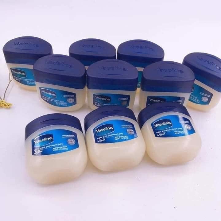 Kem dưỡng da giữ ẩm chống nẻ Vaseline Mỹ