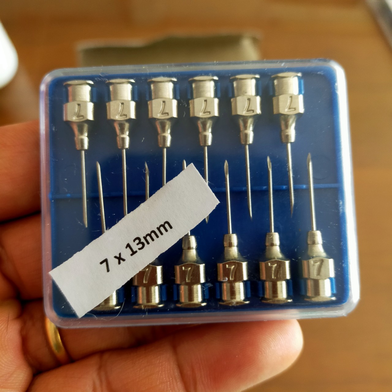 Kim tiêm thú y 7*13, và 9 *13 và 16*20 hộp 12 cây