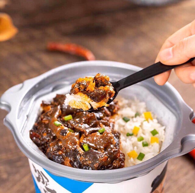 Sẵn - Cơm Tự Sôi Bò Cà Chua - Ăn Vặt Trung Quốc