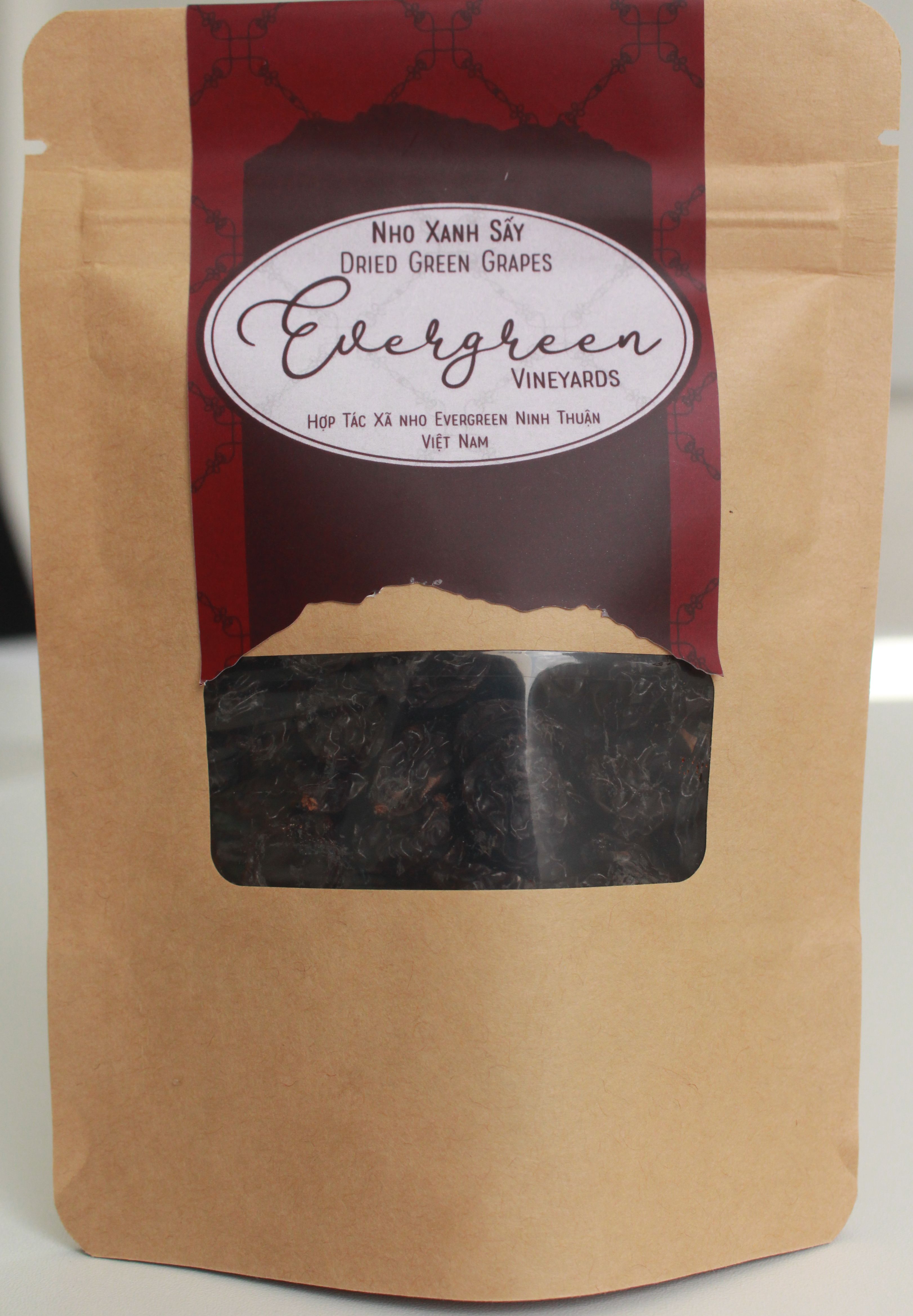 Nho đỏ sấy nguyên hạt (túi 500gr)- HTX Evergreen