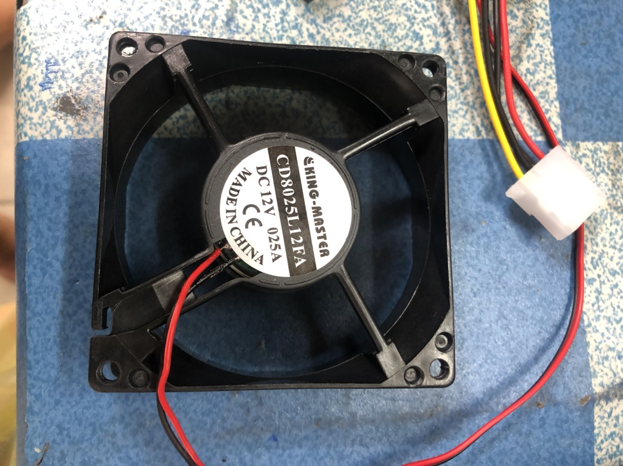 Fan Case 12CM - Làm Mát Thùng CPU - Màu đen