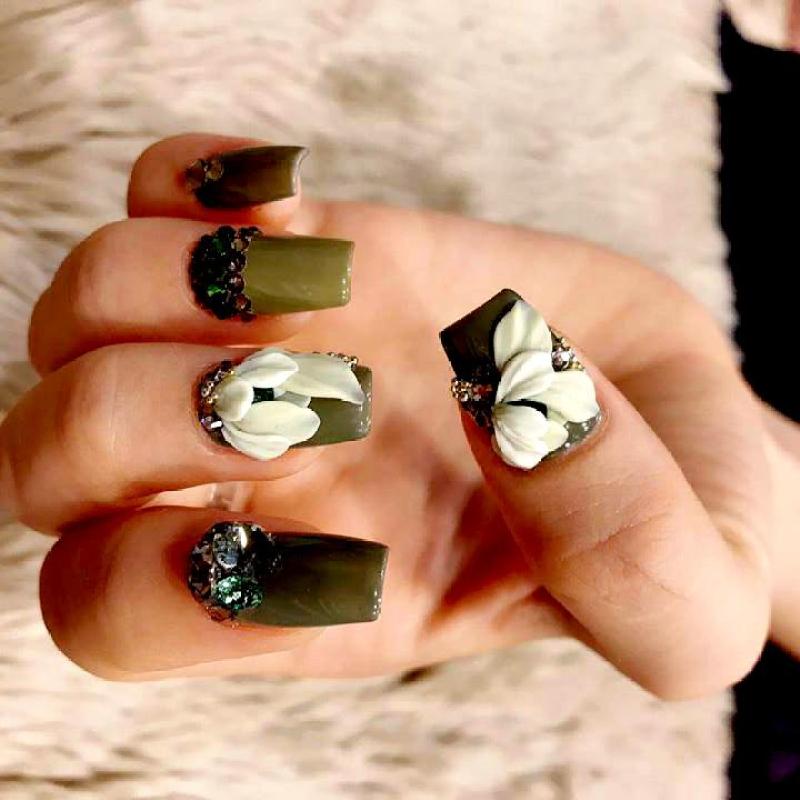 Sản phẩm trang trí móng , vẽ nổi, Nail desige , hoa vẽ nổi. Hoa nổi 4D ,Fantasy ,set 2 hoa theo màu.Hoa dễ bẻ from móng(hàng vẽ tay không đổ khuôn )Mã HN007