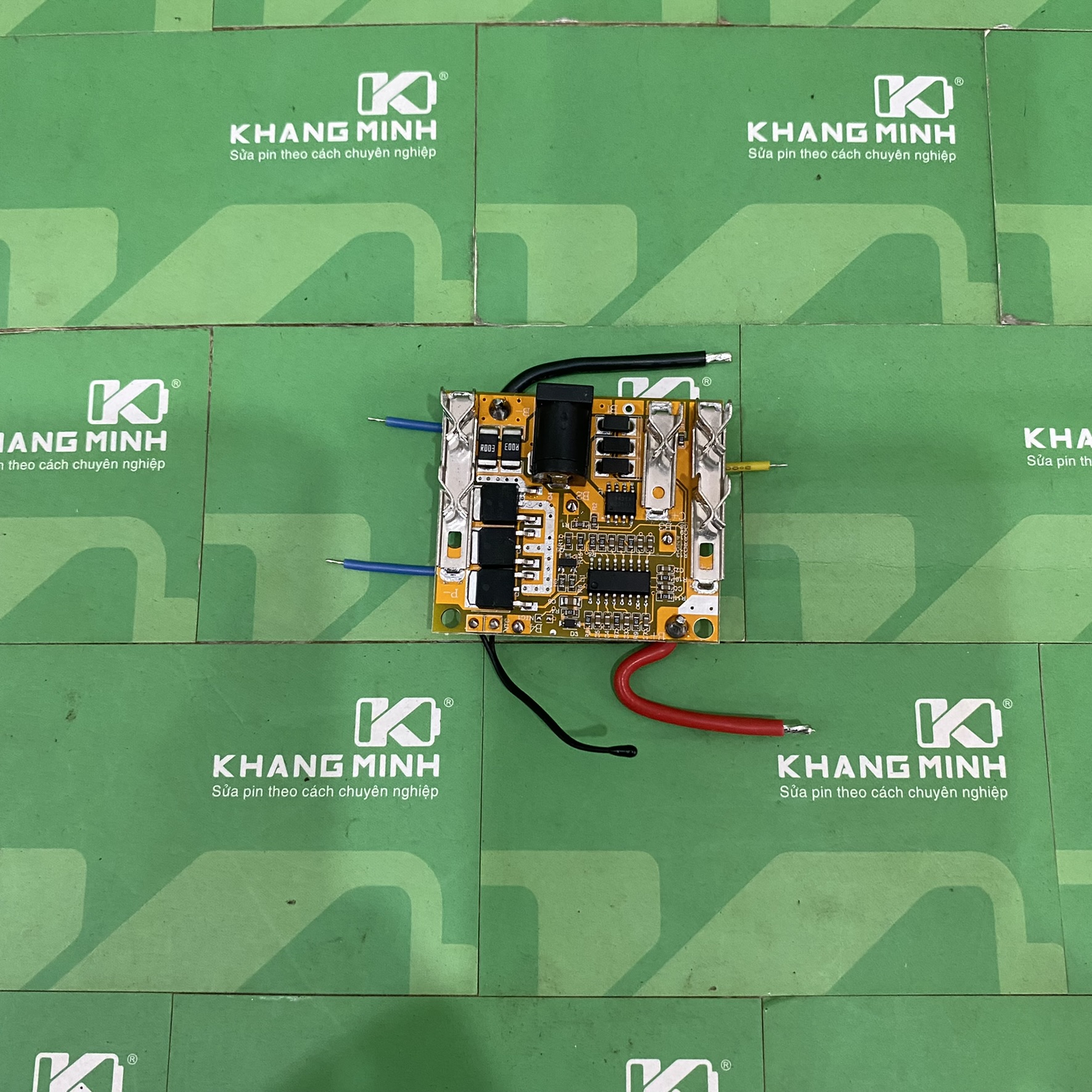 [HCM]Mạch makita 4S 14.4V 30A sạc và bảo vệ pin Li-ion 16.8V đầy tự ngắt