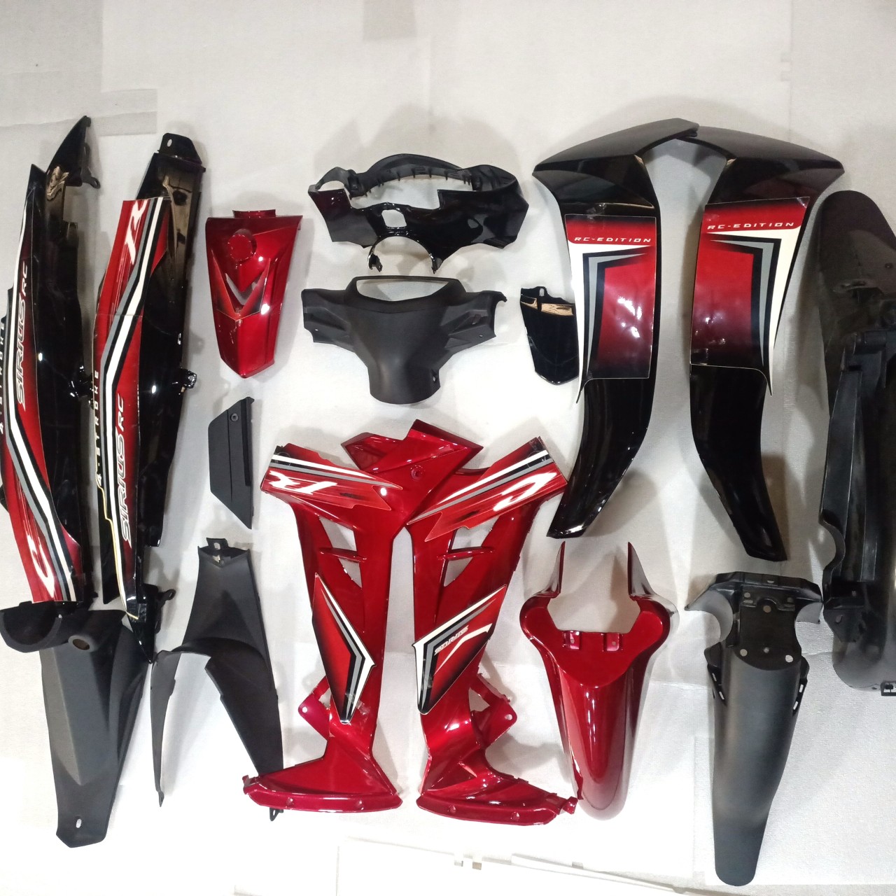 [ TẶNG TEM] Dàn áo xe SIRIUS màu ĐỎ ĐUN , áo xe máy , phụ tùng xe  dàn áo xe sirius