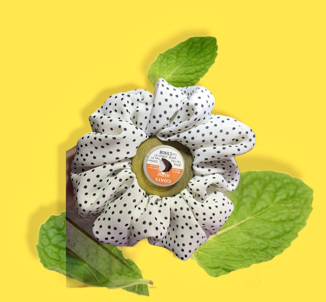 CỘT TÓC SCRUNCHIES DỄ THƯƠNG