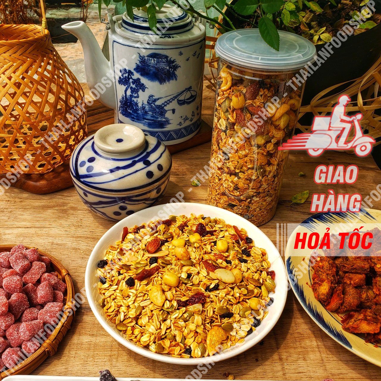 Yến Mạch Granola Sấy Mật Ong (Ngủ Cốc Ăn Liền Granola) Lon 500Gram