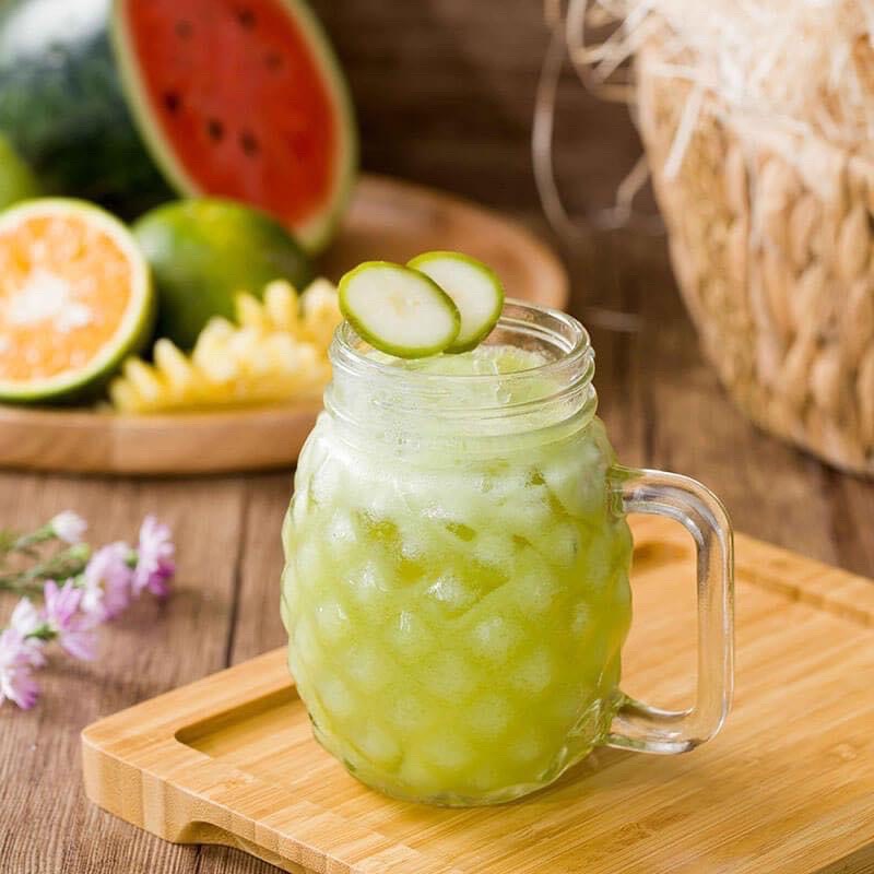 Cốc thuỷ tinh hình quả dứa xịn xò 500ml (Kèm nắp)