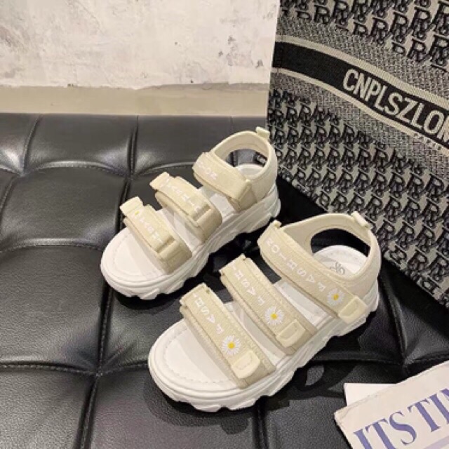 [ Sẵn 3 màu ] Sandal 3 quai hoa cúc siêu êm