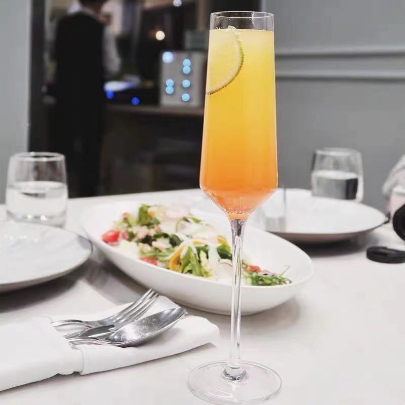 Ly rượu vang, cocktail chất liệu thủy tinh pha lê( set 6 ly)