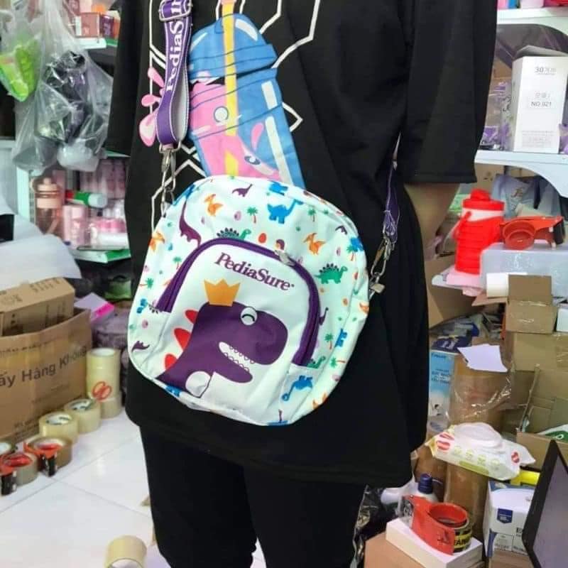 Túi đeo chéo cho bé Pediasure