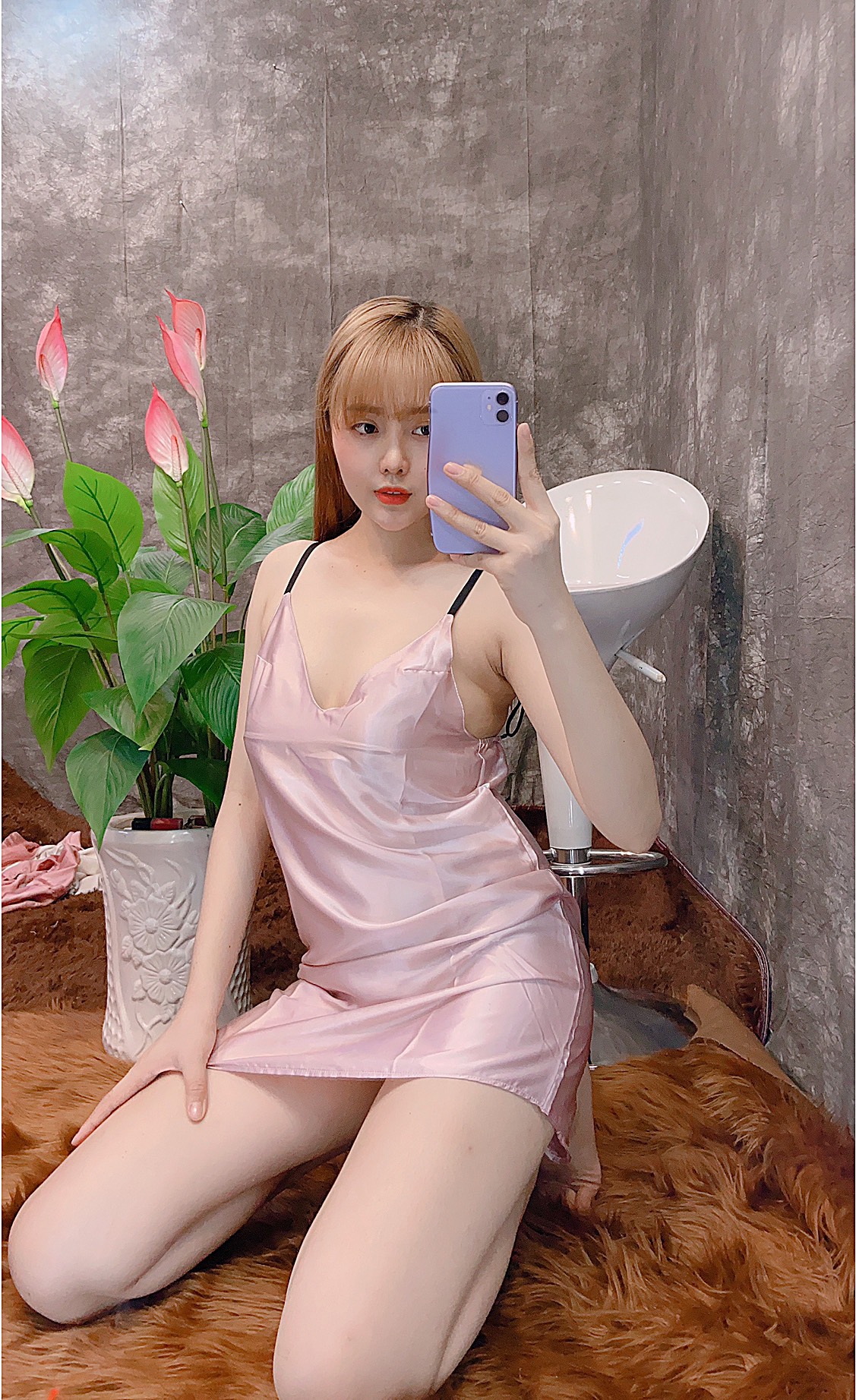 [HCM]Váy ngủ [ ĐƯỢC ĐỔI TRẢ ] phi lụa 2 dây hở lưng 56kg