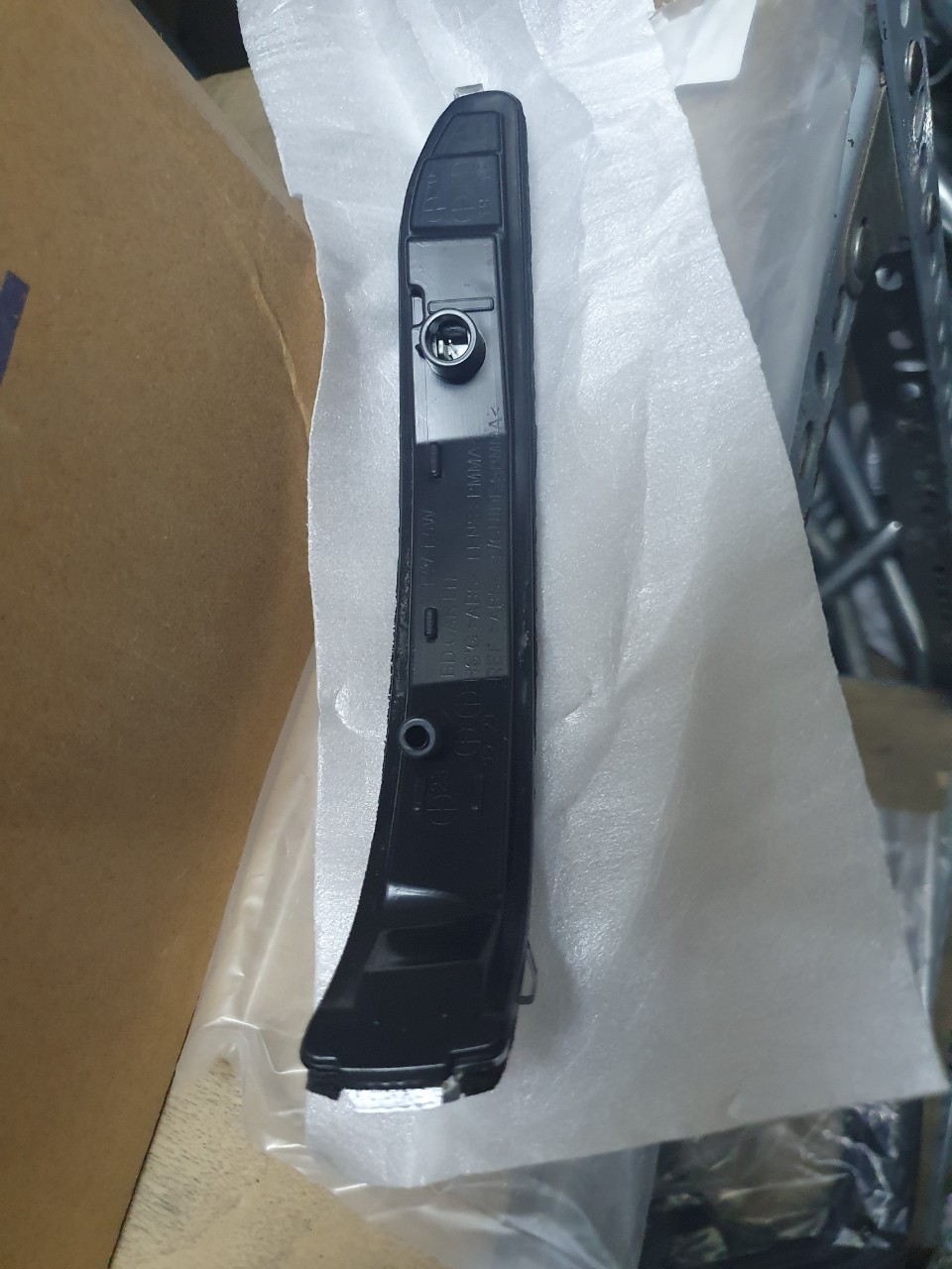 Xi nhan gương KIA CERATO 2019-2022