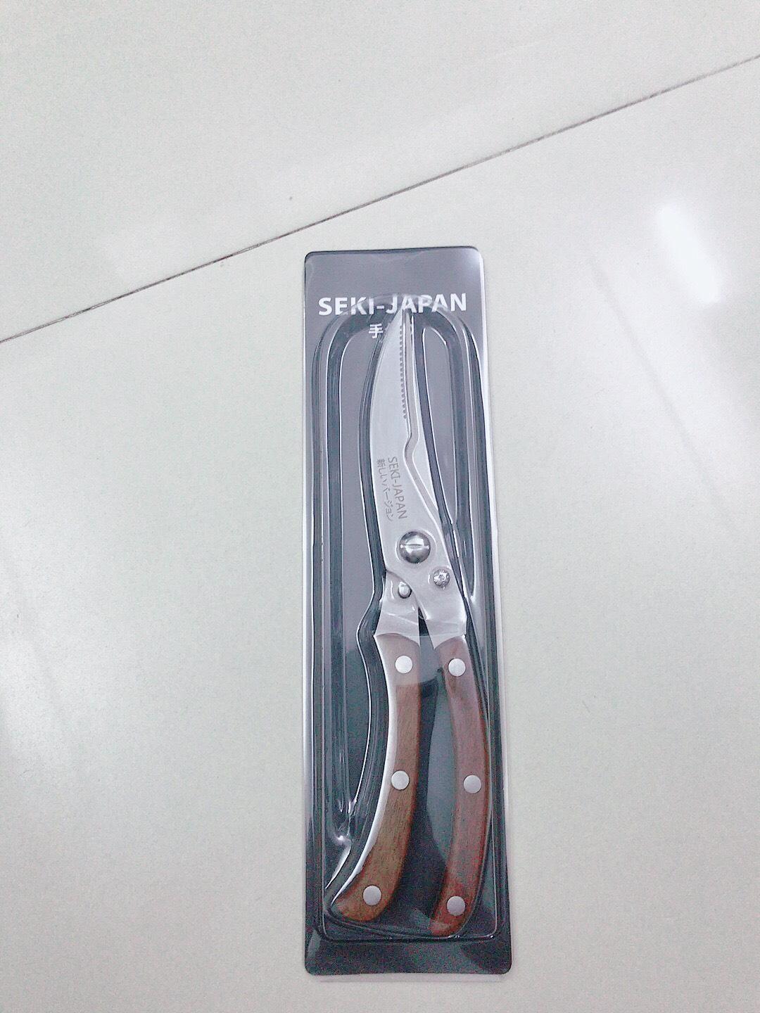 Kéo cắt gà cán gỗ Seki JAPAN