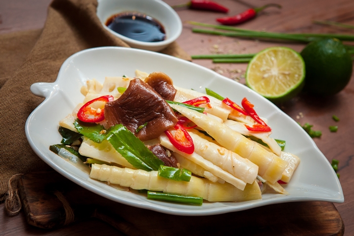 Măng trúc to (200g măng/1 bịch)