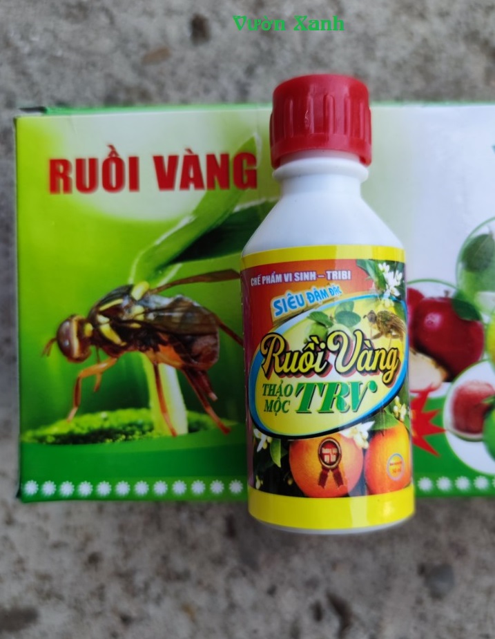 (50ml) Chế phẩm sinh học chiết xuất từ thảo mộc Tribi xua đuổi ruồi vàng, sâu bọ hại cây trồng dùng trong nông nghiệp hữu cơ an toàn cho người và môi trường