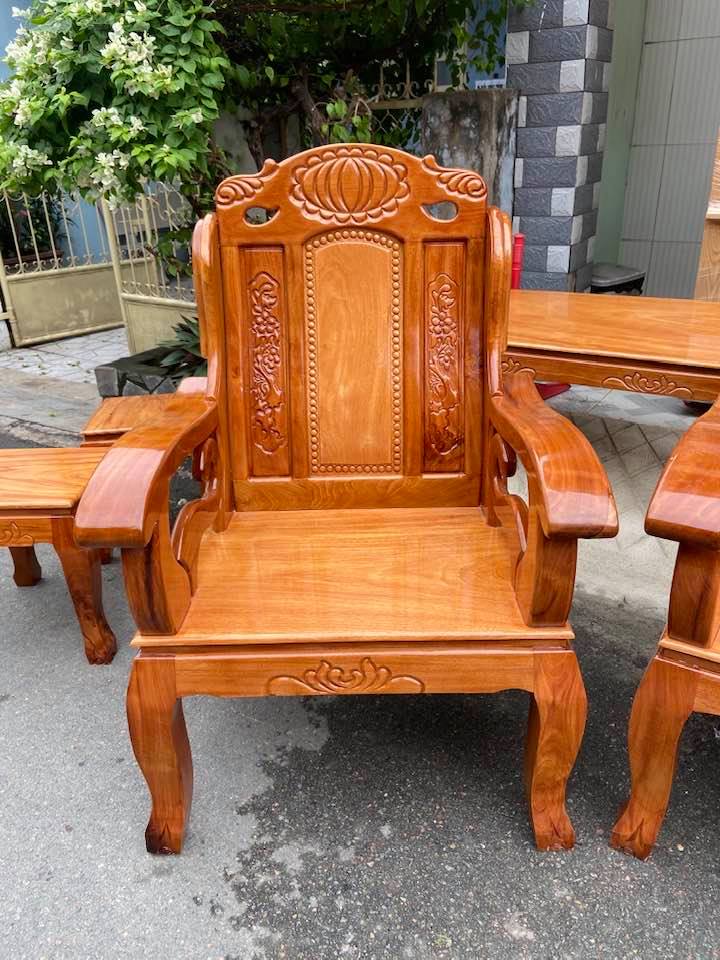 Bộ sa lông Kiếm gỗ căm xe, gỗ gõ đỏ ( Hàng đẹp )