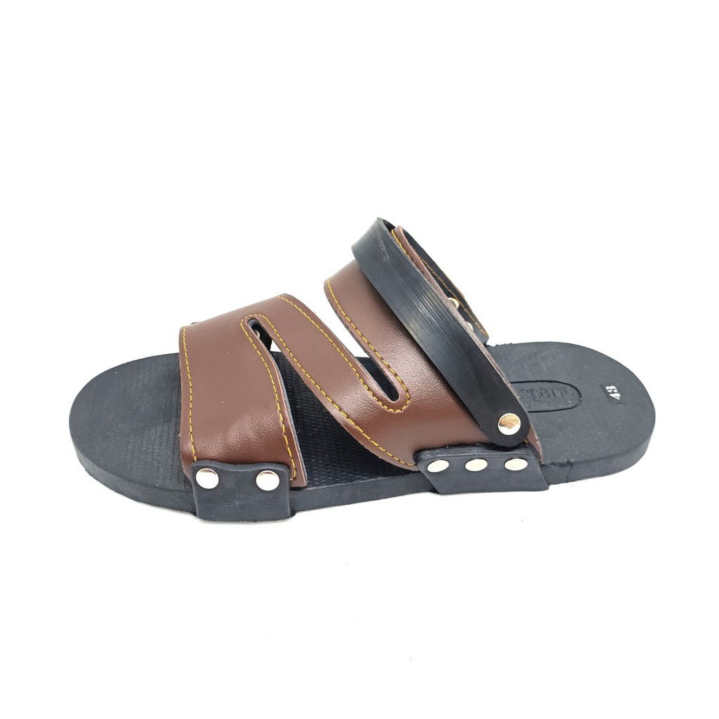 Dép cao su đinh - chọn lên 1 size