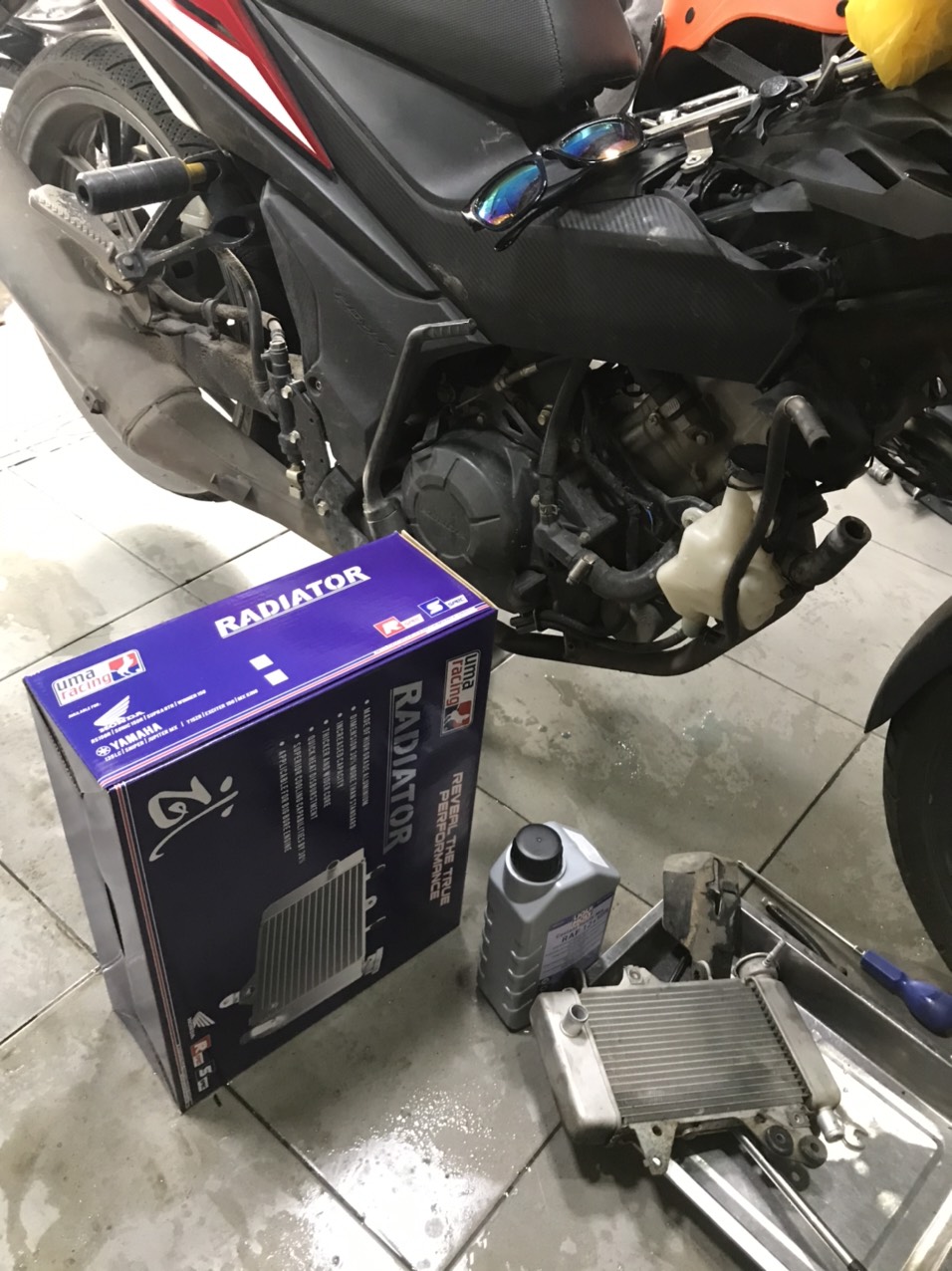 KÉT NƯỚC UMA RACING CHO EXCITER 150 - WINNER