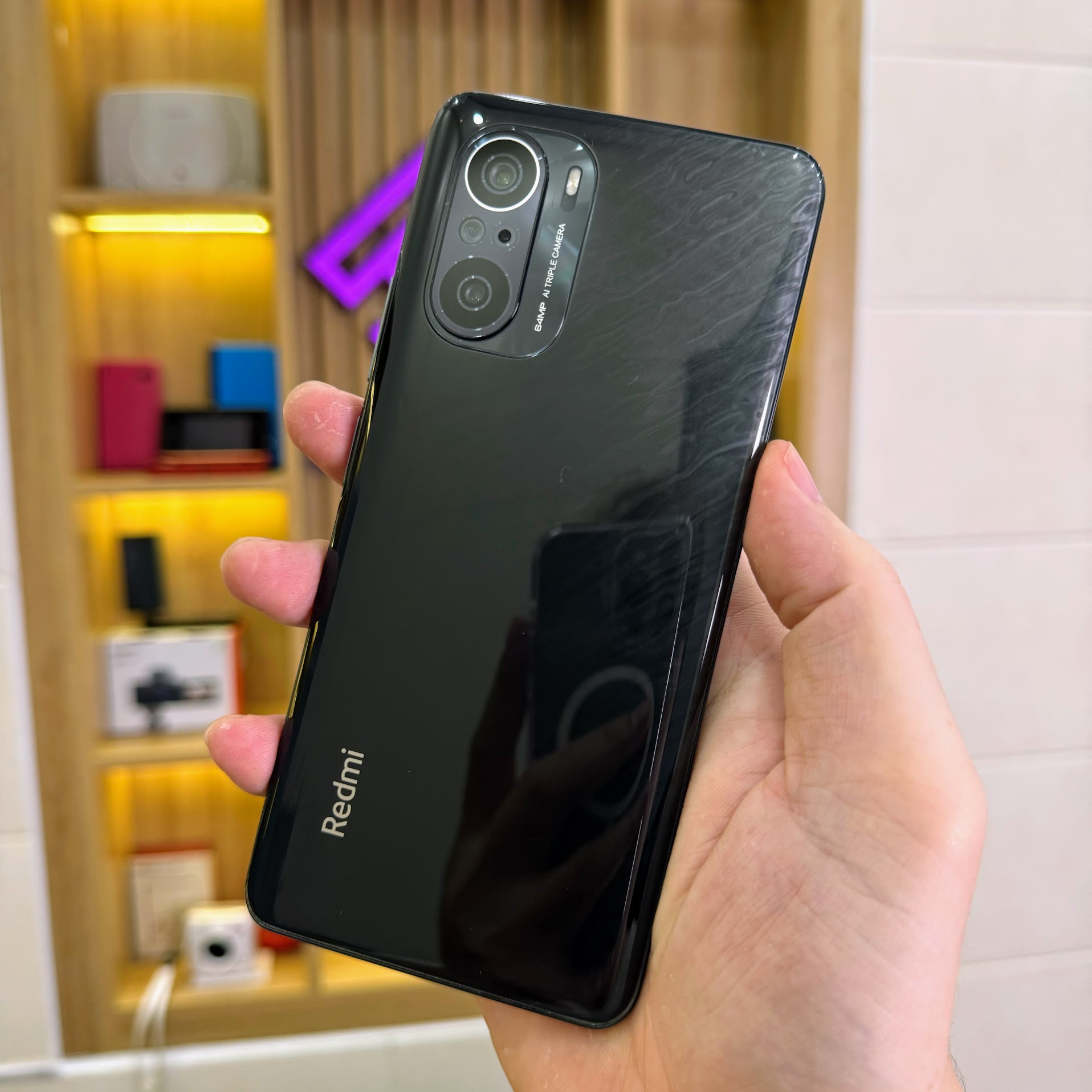 Xiaomi redmi k40 pro amoled 120hz - snapdragon 888 8g ram 256g