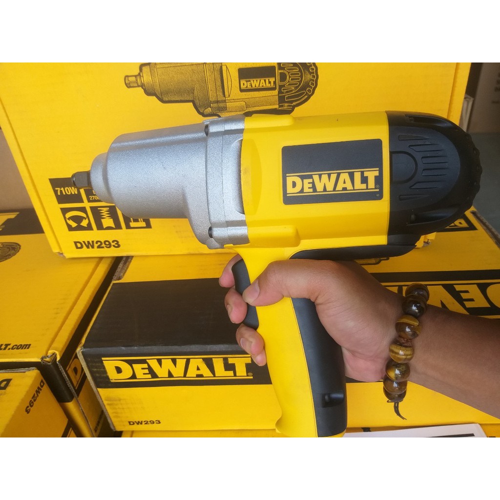 Máy siết bu lông Dewalt DW293-B1