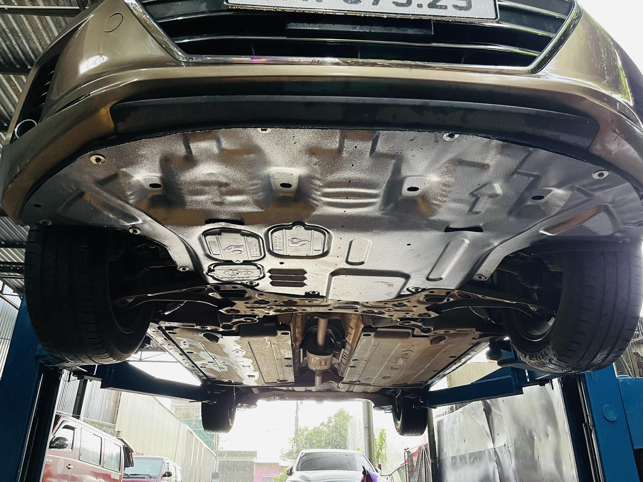 { Thép Chịu Lực } Ốp Gầm , Chắn Gầm Xe Hyunhdai Elantra Lắp Các Đời