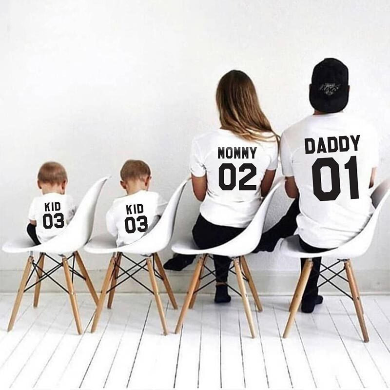 Áo thun gia đình 3,4 người đánh số theo thứ tự theo yc đủ màu chất cotton mịn đẹp