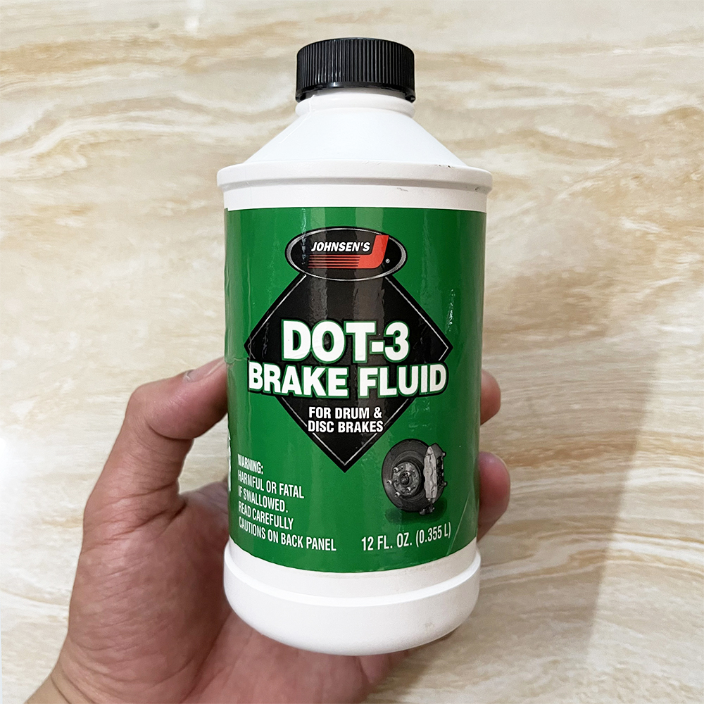 Dầu Phanh Chịu Nhiệt DOT 3 Johnsen 355ml (Màu Vàng)