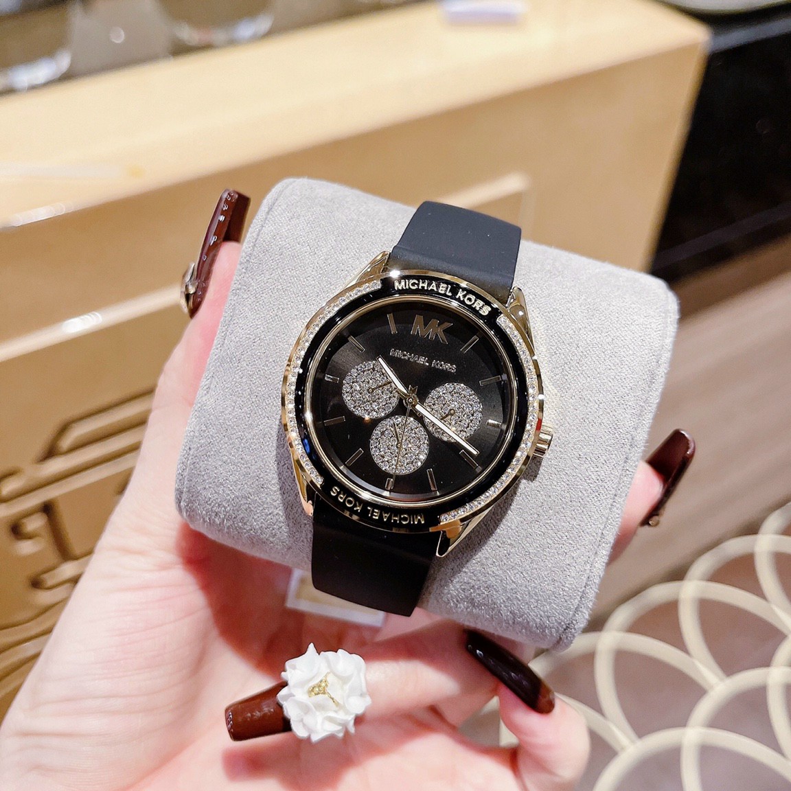 Đồng watch female waterproof luxury fashion sport silicon wire Michael Kors Mk6944 size 38mm fullbox