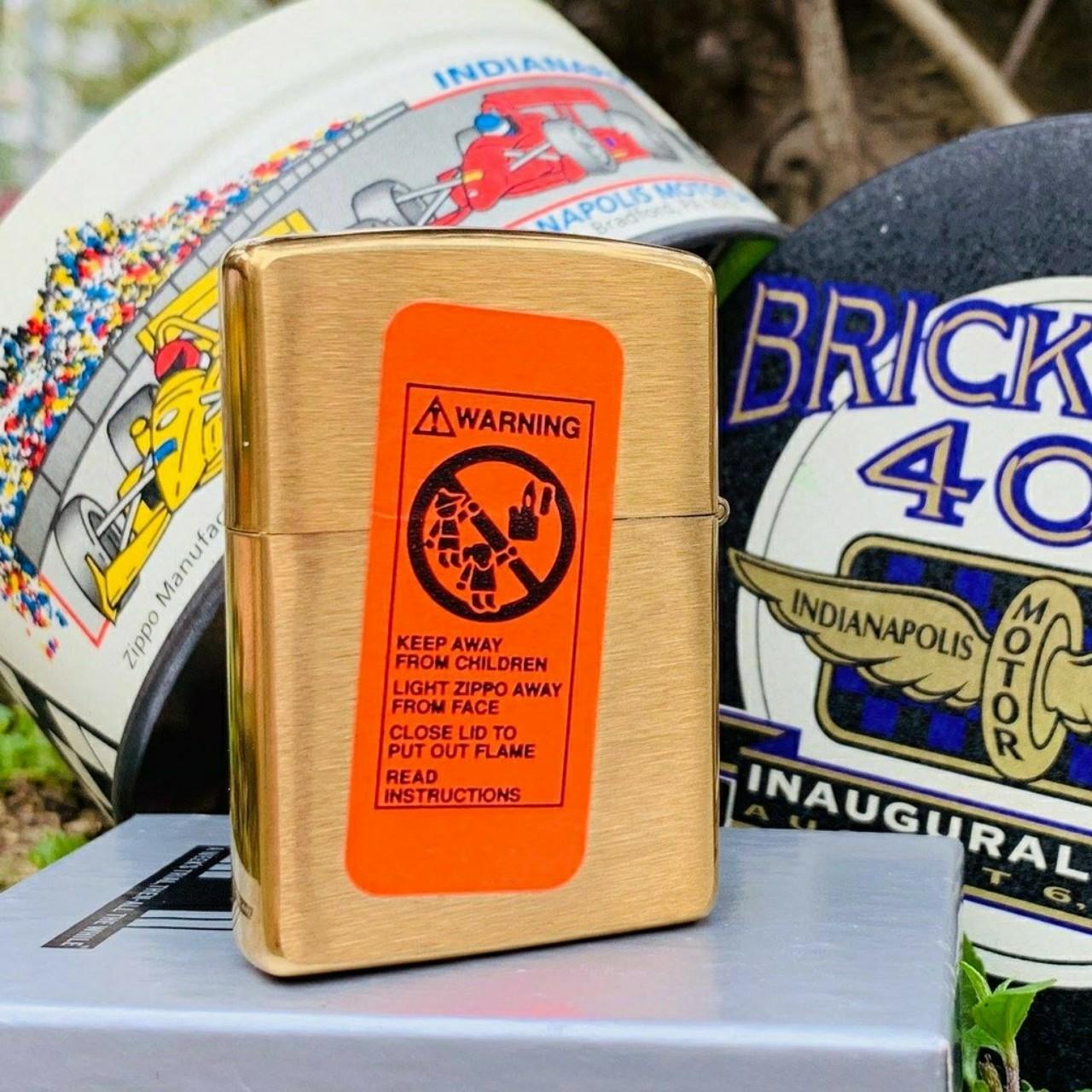 [HCM]Bật Lửa Zippo USA Khắc Logo Malboro - Tặng Xăng Đá