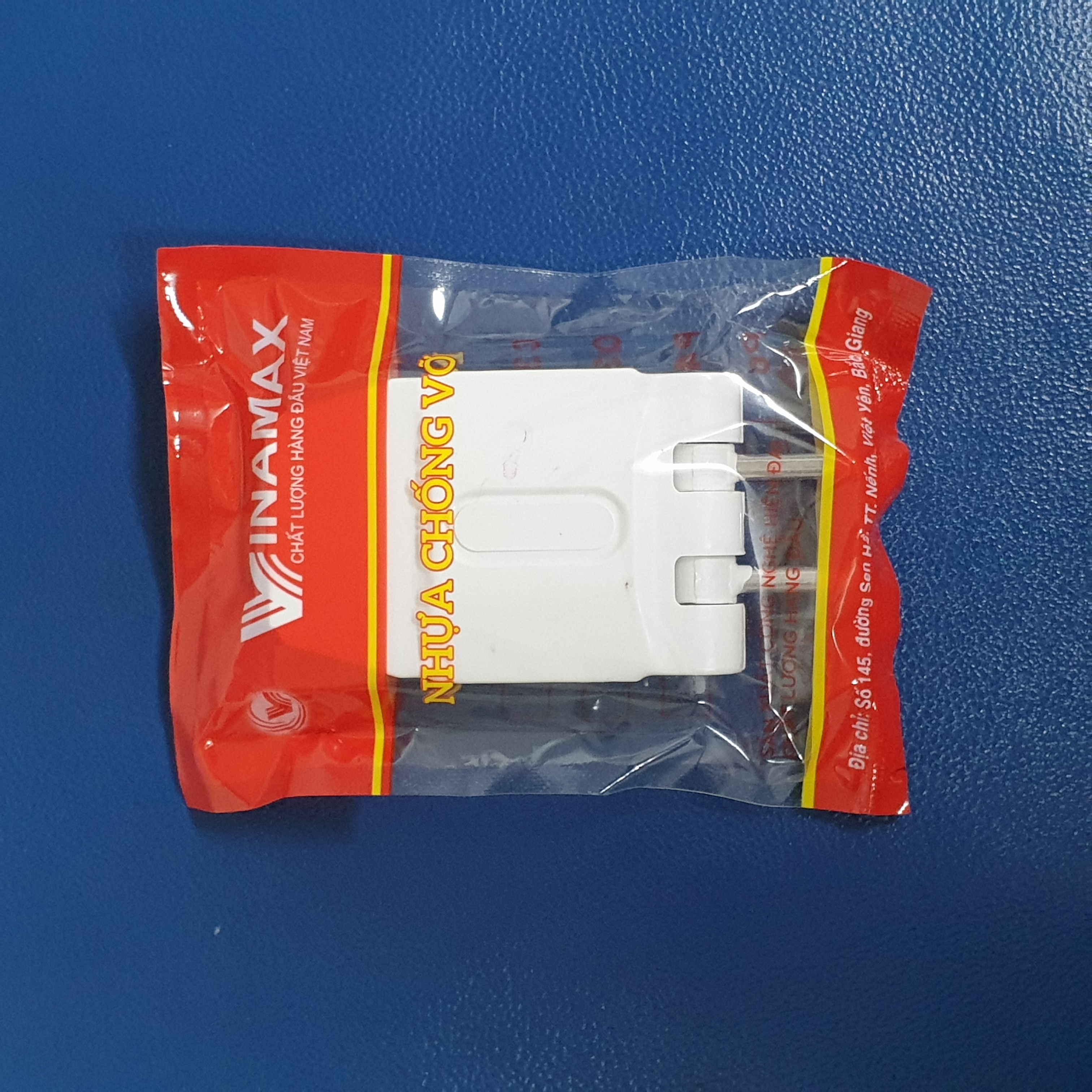 Ổ cắm chia 3 thông minh (C3)