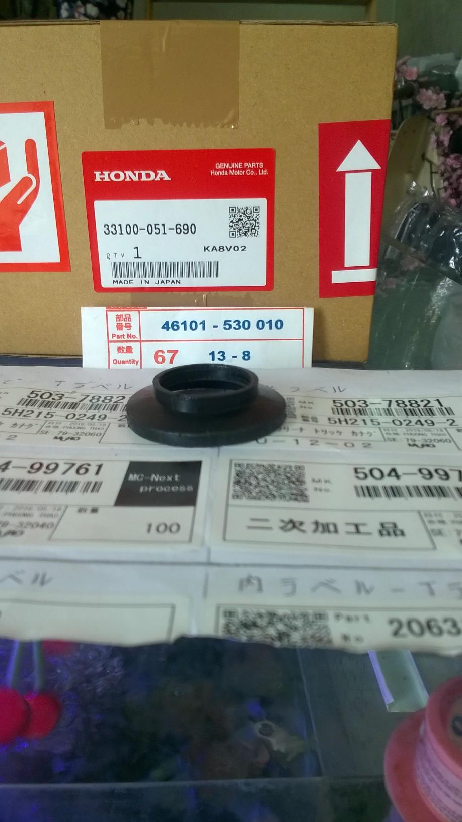 óc + chụp bụi chén cổ cho xe honda 67-CD-Cl- nhựa đen