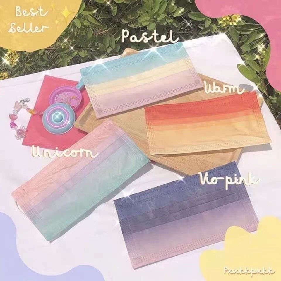 Khẩu trang cầu vồng Pastel