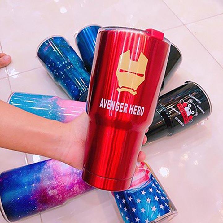 Bình Yeti có túi đựng - Giao màu ngẫu nhiên