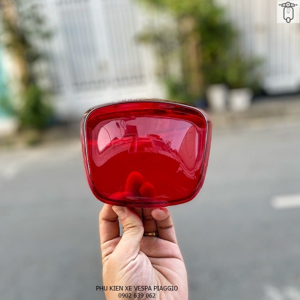 Nắp Kính Đèn Hậu Vespa Sprint Primavera