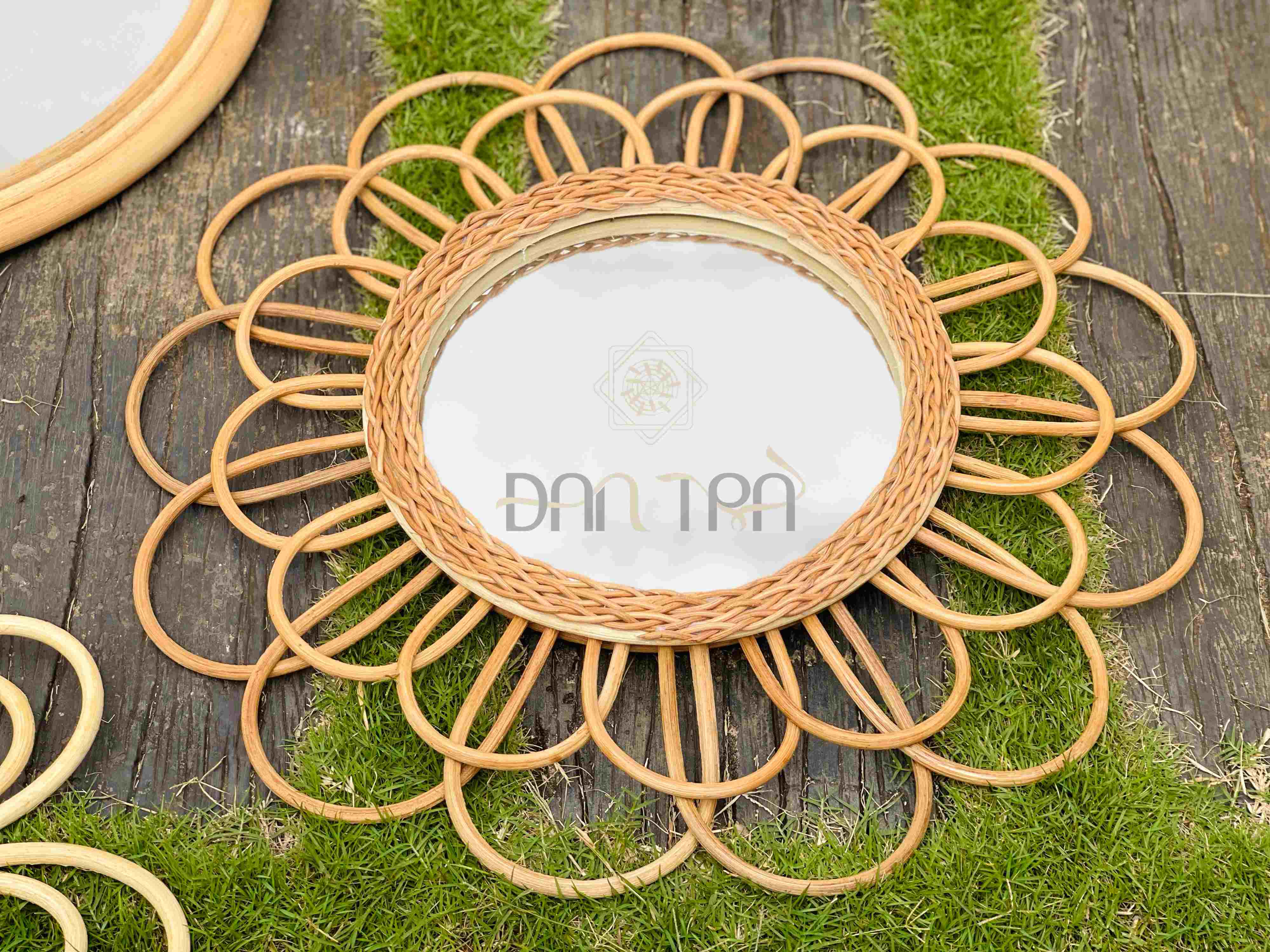Gương Mây Cánh Hoa Đủ Mẫu ĐAN TRÀ - Decor Mây Tre Đan