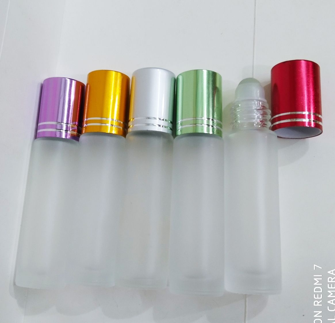 Set 5 chai có đầu bi lăn chiết nước hoa tinh dầu