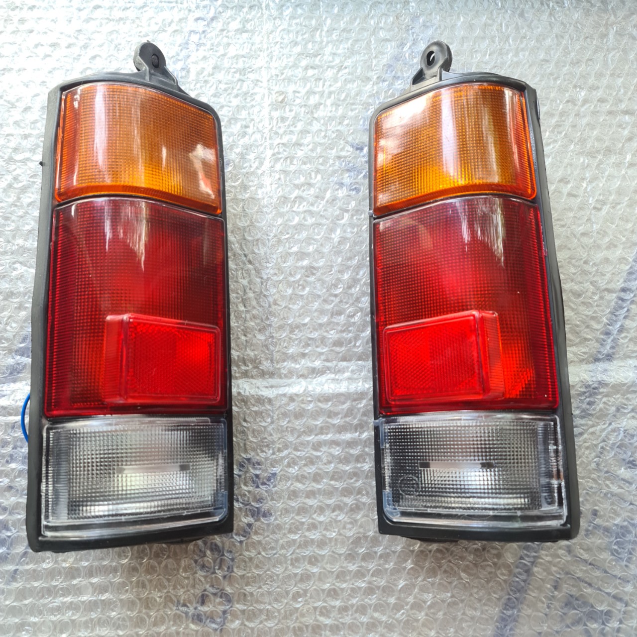 Đèn hậu Suzuki Carry, Su Cóc 7 chỗ (Giá 1 Chiếc) OEM