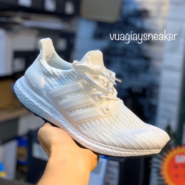 Giày ultra boost 4.0 trắng