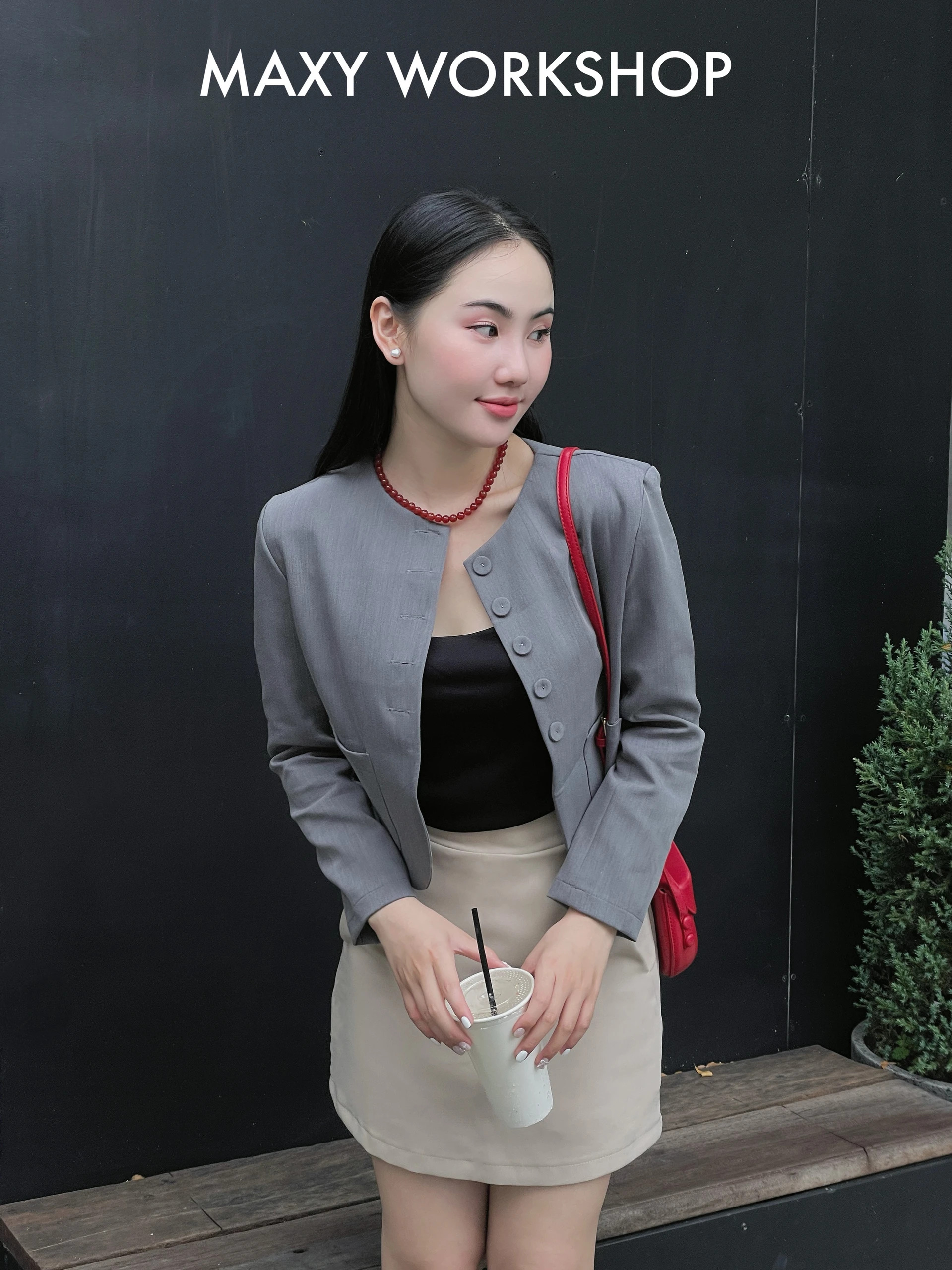 Áo khoác nữ tay dài dáng Croptop Cropped Jacket Maxy Workshop