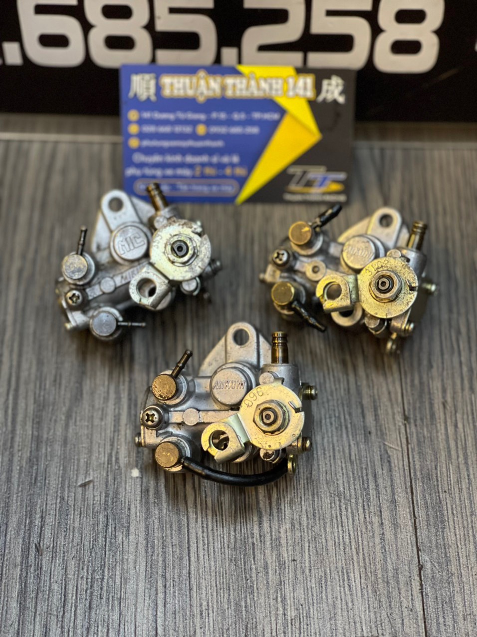 Bơm nhớt sport Tx - xipo - singer - satria ( bơm 2 ống )