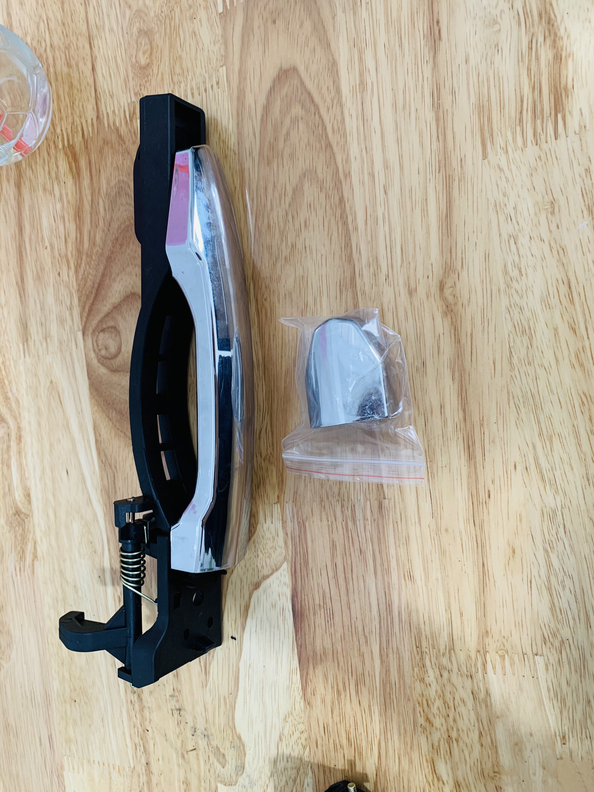 Tay mở cửa trong và ngoài xe Dongben X30