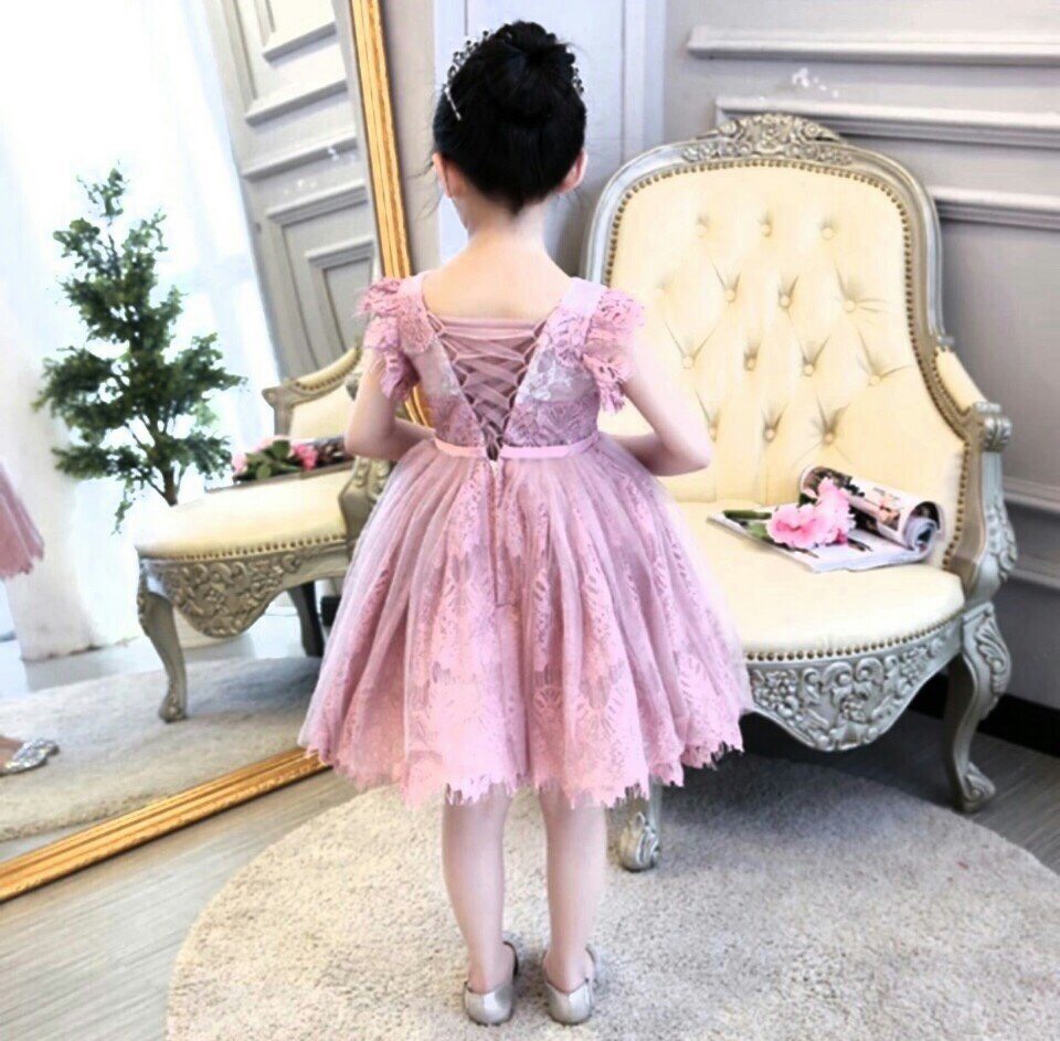 ĐẦM REN THẮT NƠ EO TẶNG CÀI ÁO